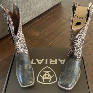 ARIAT Round Up Ryder Leather Western Boot